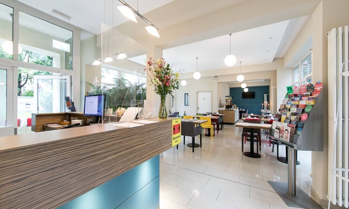 Friedrichshain Hotel | Nu Wave Hotel - Digital Access 2025