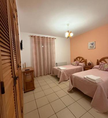 Nohales Casa | Nuevo Hostal Rasil