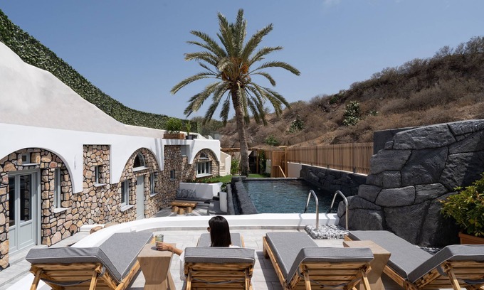 Karterados Hotel | Occhio Villas Santorini