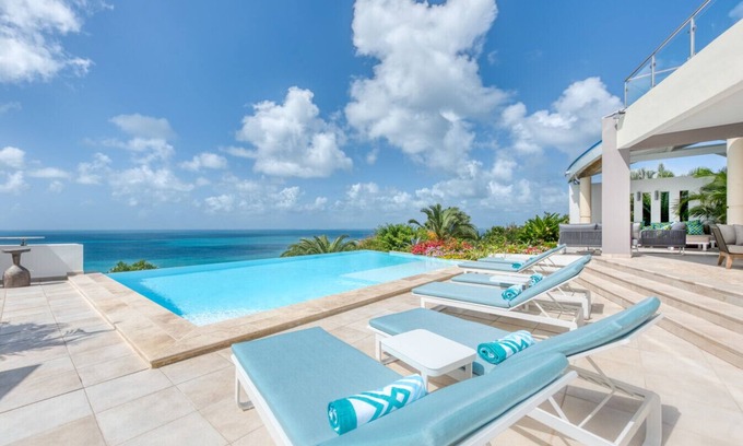Grand Case Villa | Ocean 5 Happy Bay 6 Bedroom Villa l Stunning Ocean Views l 2 beaches l close to Grand-Case dining