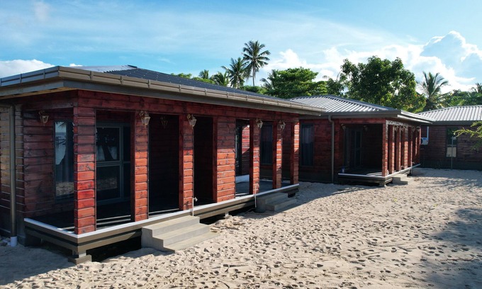 Siumu Hotel | Ocean Club Maninoa: Super King & King Single Comfort Unit 6