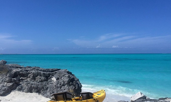 Tar Bay Casa | Casa frente al mar en la hermosa playa con vistas impresionantes!