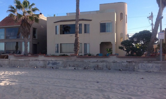 South Mission Beach Apartamento | Frente al mar, en el paseo marítimo