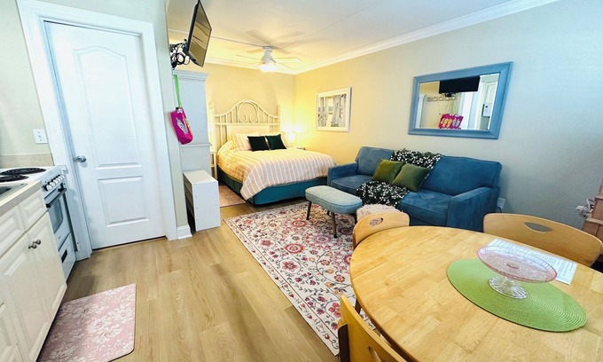 North End Condominio | Ocean is calling all beach walkers