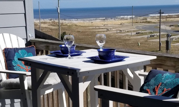 Rodanthe Condominio | ¡Nuevo en VRBO! Hermosa vista al mar y al sonido Semi OceanFront Condo