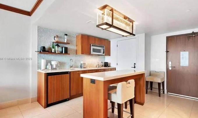 North Beach Hotel | Ocean View at Carillon Miami Carillon Miami Wellness Resort