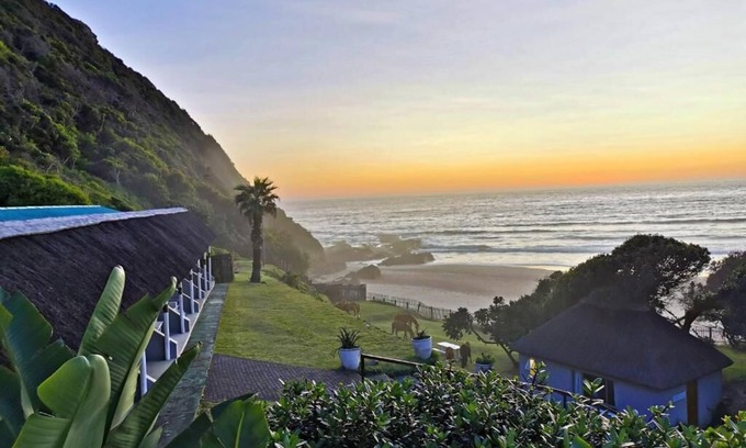 Mdumbi Hotel | Ocean View Hotel