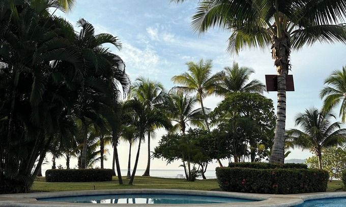 Tambor Villa | Oceanfront 3BR luxury villa in Los Delfines Golf Club in peaceful Playa Tambor