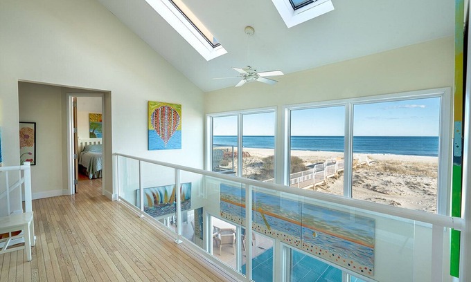 West Hampton Dunes Casa | Casa de lujo frente al mar 6BR Piscina + jacuzzi frente al océano LLAME PARA UN ESPECIAL DE MAYO