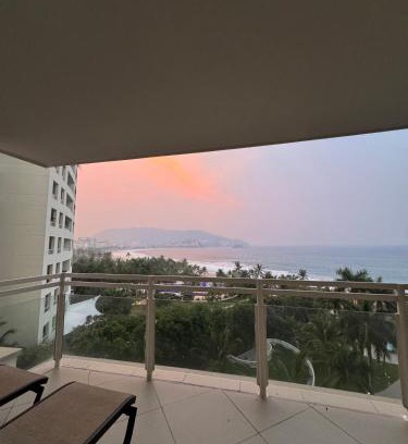 Ixtapa Apartamento | Oceanfront Condo in Ixtapa, Zihuatanejo
