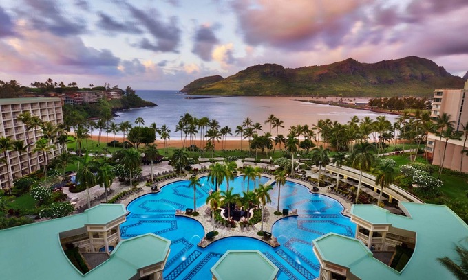 Lihue Complejo | Oceanfront - Parlor - Marriott's Kauai Beach Club - Full Resort Access
