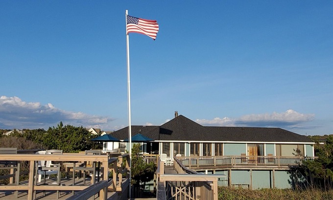 Kitty Hawk Casa | ☆ FRENTE AL MAR ☆ Fabulosas vistas, cubierta de dunas, rampa (1 nivel de vida), sábanas y toallas.