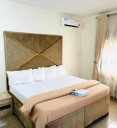 Abuja Casa | OD-V!CK'S LUXE, WUSE DISTRICT, Swimming Pool, Gym, WiFi, 24hr power, security, Dstv