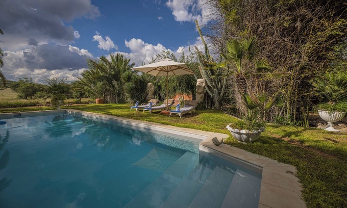 Kamanjab Cabina | Ohorongo Game Reserve