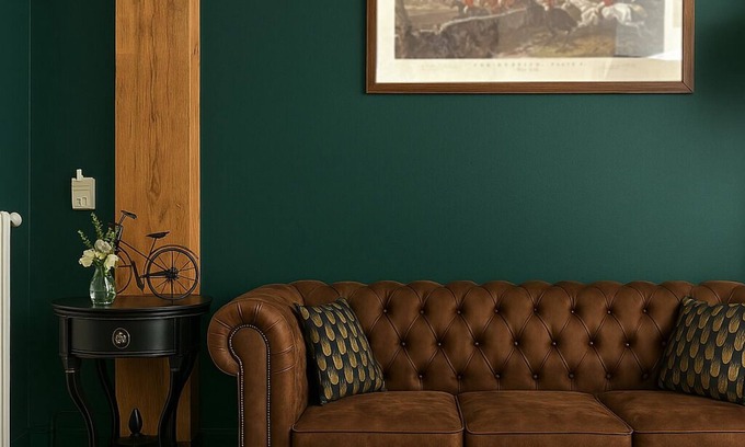 Montfaucon-Montigne Casa | Old school in the heart of a village near Puy du Fou