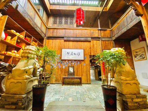 Tunxi Casa | Old Street Courtyard (Free Pick up Service)