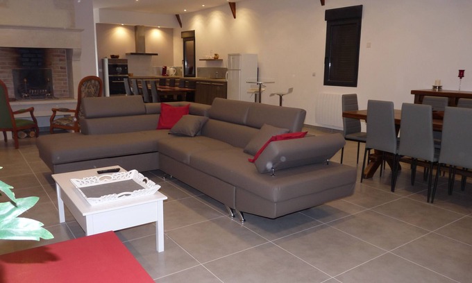 Meyronne Casa | viejo secador de tabaco convertido en cabaña; cerca del río Dordoña