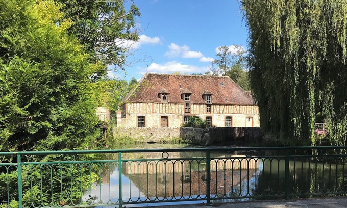 Chaudon Casa | OLD WATER MILL