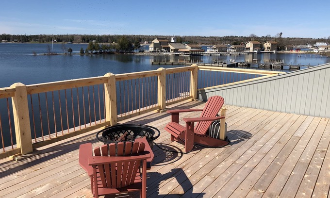 Cedarville Casa | En Cedarville Bay Paraíso náutico de 3 dormitorios / 2 baños