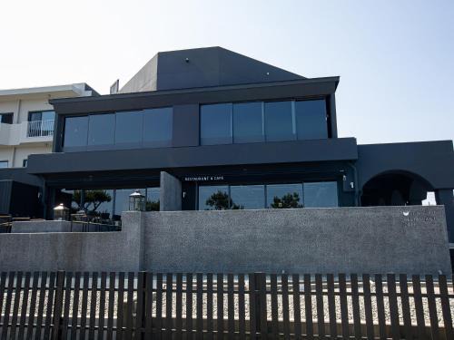 Hamasaki Hotel | ONCRI-Karatsu おんくり唐津