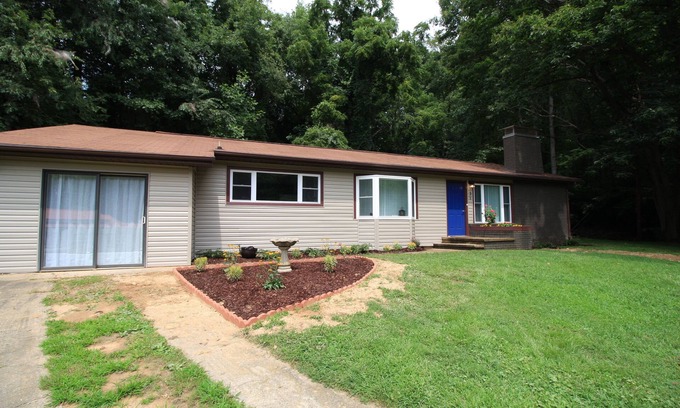 Haywood County Casa | A una cuadra del lago Junaluska!