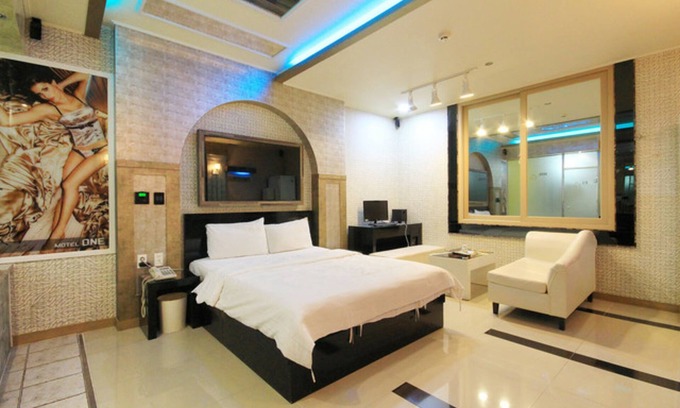 Gwangsan-gu Hotel | One Motel