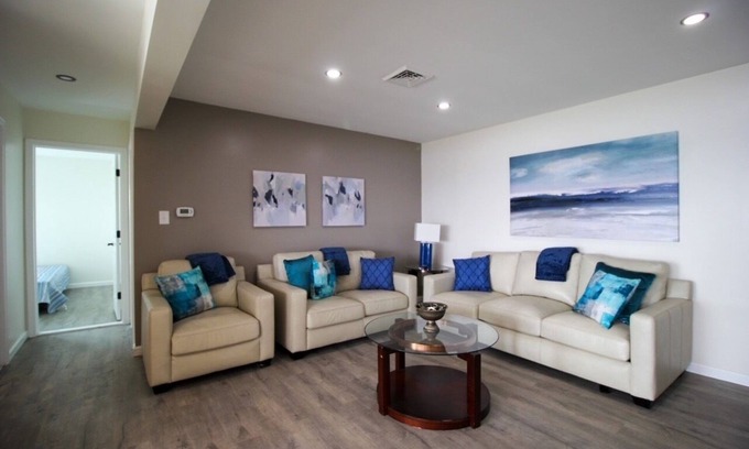 Cleveland Casa | Oneida Lake DIRECT LAKEFRONT RANCH Camp "Whataview"