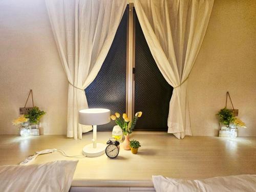 Mejiro Apartamento | OPEN#신주쿠와 시부야 가까운 집#편의점2분#8명#예쁜집#114m2#침대5#침실2#빔프로젝터