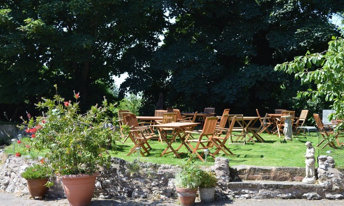 Folkton Hotel | Orchard Lodge & Wolds Restaurant