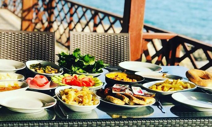 Ayas Hotel | OTEL CAN