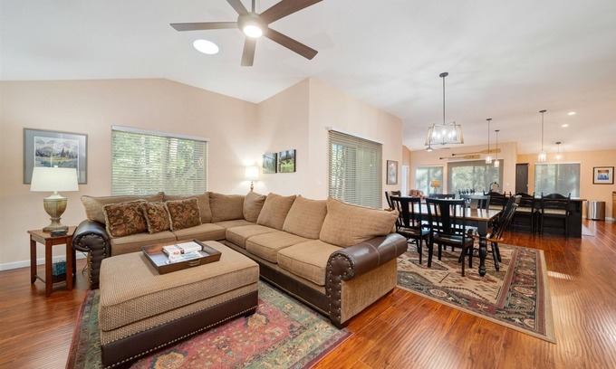 Plumas Eureka Estates Casa | Our most popular 3 bedroom home! - 114 Cottonwood Drive