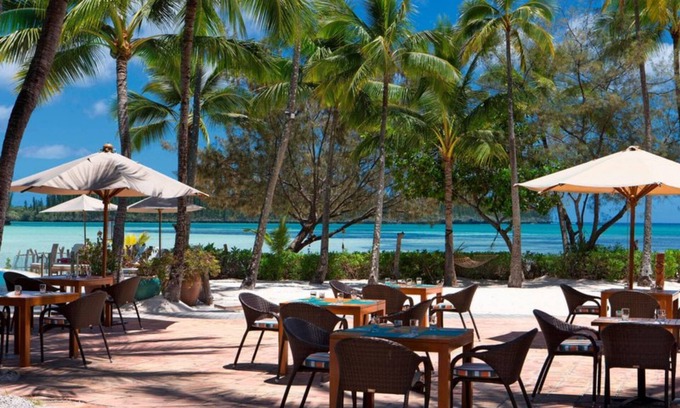 Kuto Hotel | Oure Lodge Beach Resort