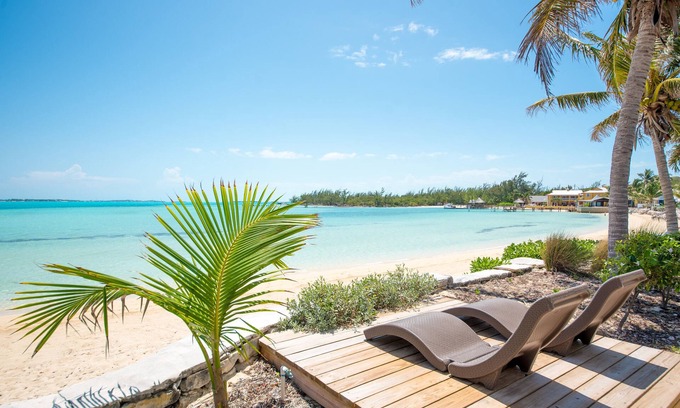 George Town Villa | Hermosa villa frente al mar, excelente ubicación, cerca de Georgetown ** Nuevos propietarios **