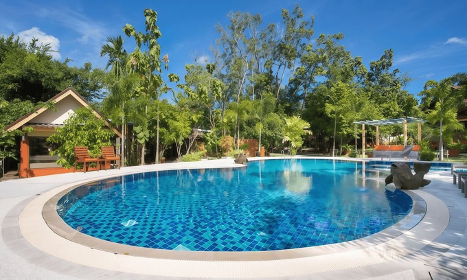 Chalong Apartamento | OYA International Resort Phuket