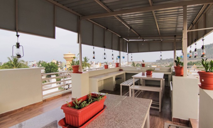 Mysore Hotel | OYO 13649 Megalahatti Ventures