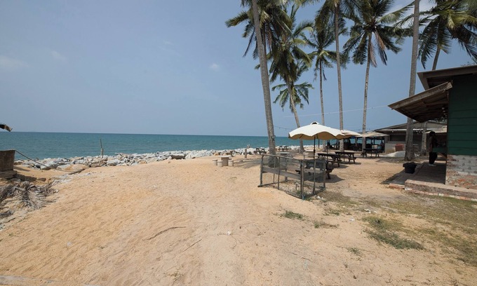 Jambi Casa | OYO 90976 Pantaistay baturakit