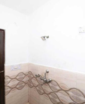 Amroha Hotel | OYO Homes A.k Guest House