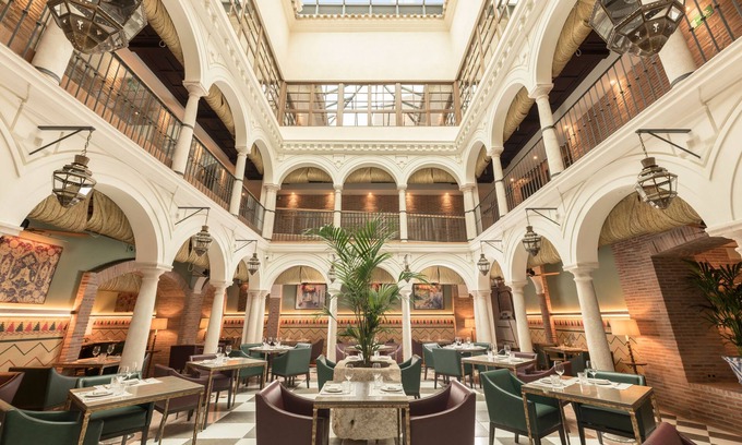 Centro Hotel | Palacio Solecio, a Small Luxury Hotel of the World