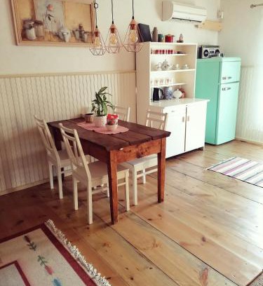 Hiiumaa Casa | Palade Retrovisiit Meida