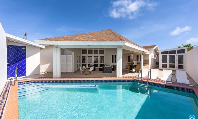Palm Beach Villa | Palm Beach Villa - esta GEM está lista para ti!