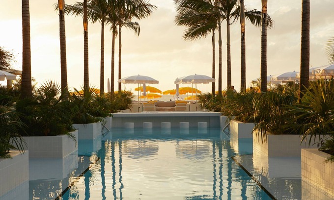Seven Mile Beach Hotel | Palm Heights