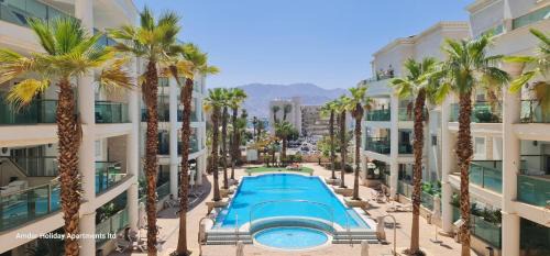 Eilat Apartamento | Palmore Resort 4 bedroom apartment with Private Pool - By Amdar Holiday Apartments