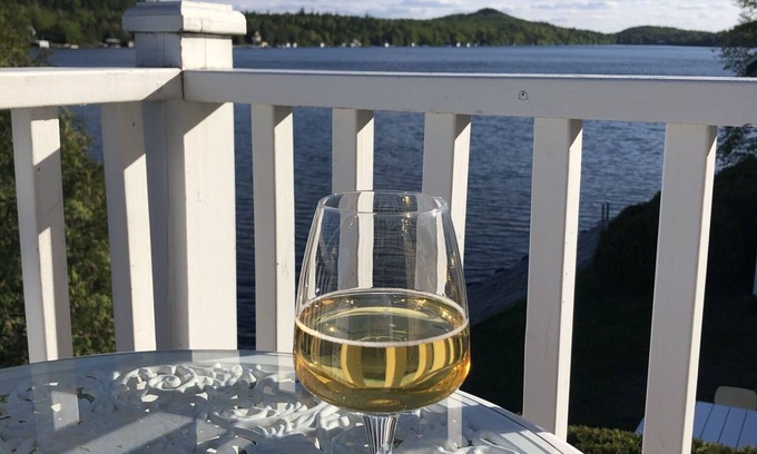 St-Aubert Chalet De Esquí | Vrbo Property