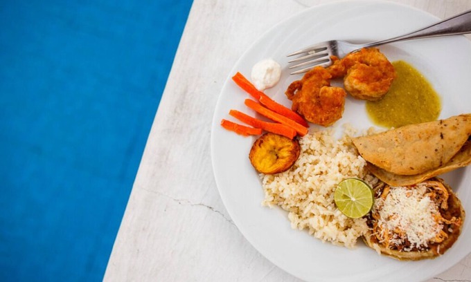 Ixtapa Villa | Ocean View @ Exclusive Yacht Club. ¡SERVICIO GRATUITO DE LIMPIEZA DIARIA! ¡TARIFAS REDUCIDAS!