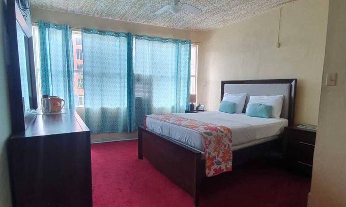 Great Mountain Hotel | Paradise Suites Hotel