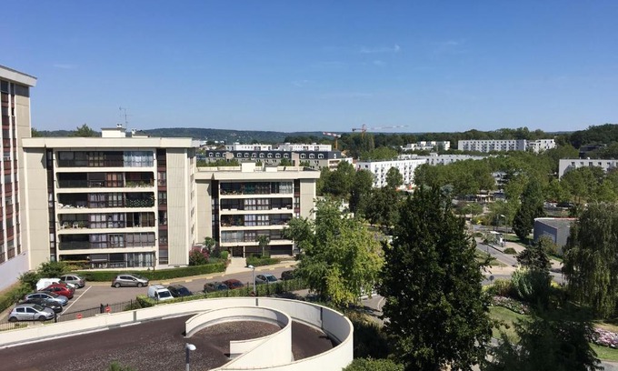 Les Mureaux Apartamento | PARIS APARTMENT
