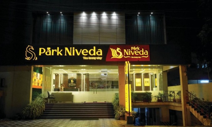 Vijayawada Hotel | Park Niveda