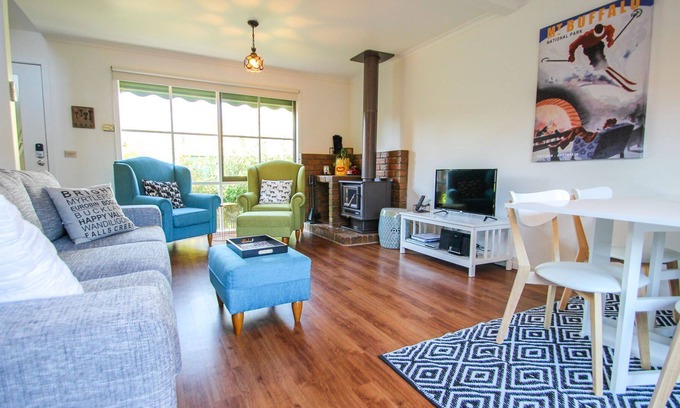 Bright Villa | Park Street Retiro: Acogedor y colorido