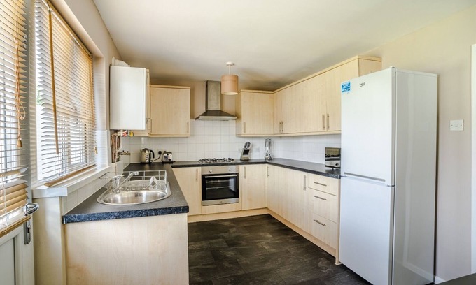 Pontlliw and Tircoed Casa | Good Nights Sleep at The Twyn