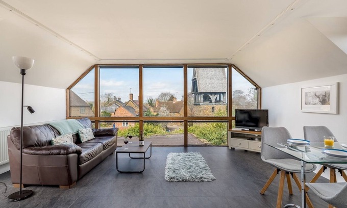 Banbury Apartamento | Pass the Keys | Stylish Apartment in Quiet Village | Amazing Views